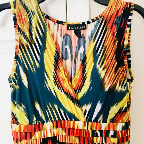 Gently Worn I.N. Studio V-Neck Sleeveless Maxi Dress Multi-Color Size 6 - Picture 4 of 9